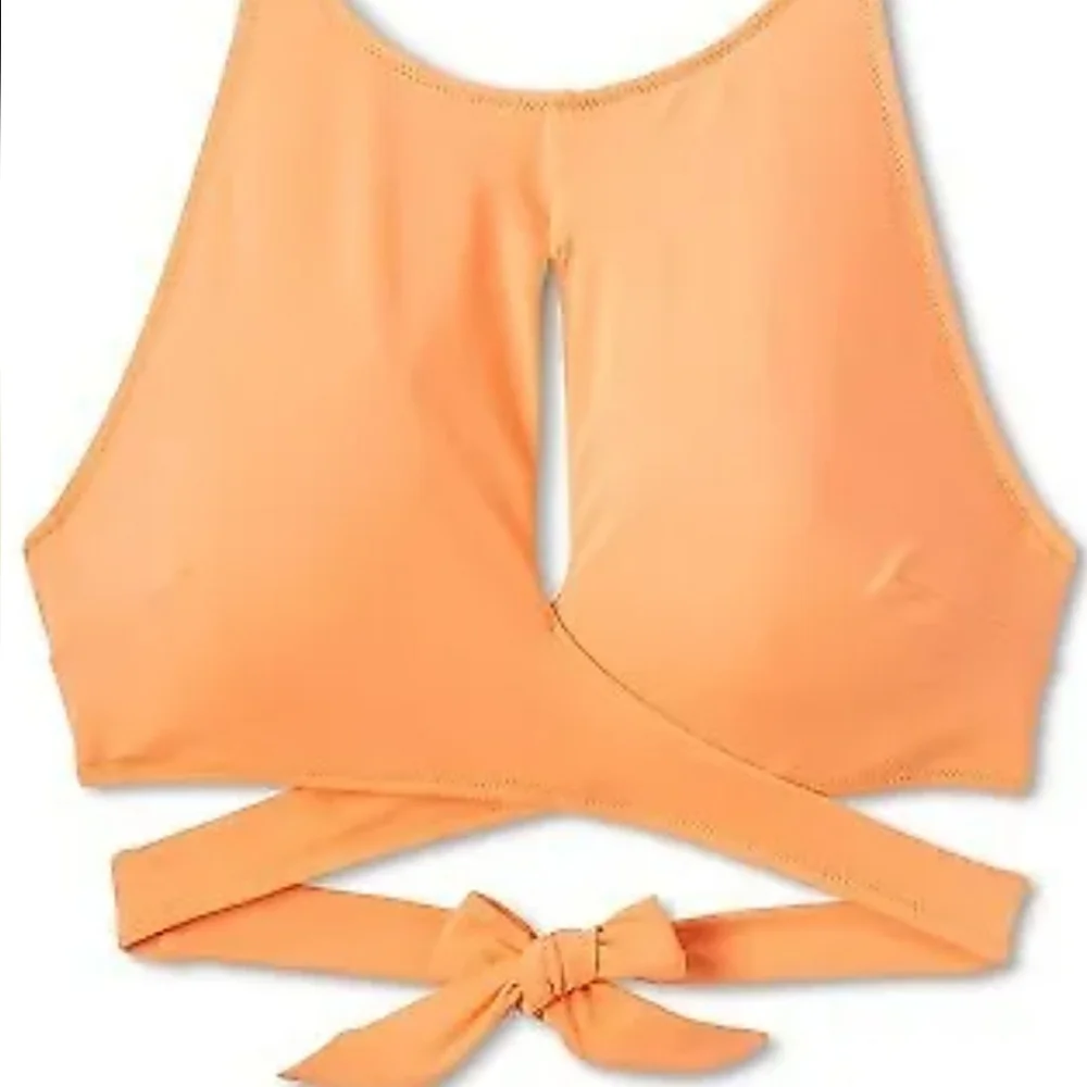 NWT Womens Shade & Shore High Neck Cut Out Underwire Bikini. Size 32B - Picture 1 of 4